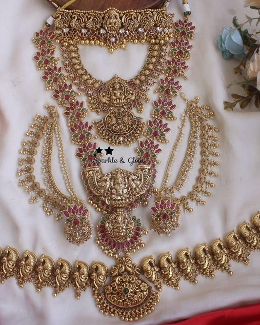 Glow and Look kemp Jewellery Set