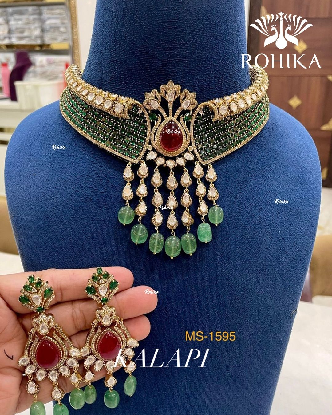 Apsara Super Spark Necklace Set